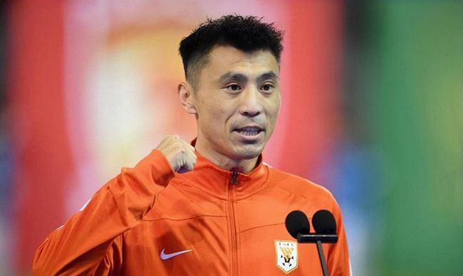 他也收获了来自金球奖音乐、喜剧片最佳男主角的肯定，成为该奖项史上最 小辣椒谈与甜茶拍吻戏 亲密指导让她感到“窒息” 2025-03-19 日前，“小辣椒”格温妮斯·帕特洛登上《名利场》封面，采访中她谈及将于年内上映的电影《至尊马蒂》（Marty Supreme），并透露了首次与“甜茶”提莫西·查拉梅的合作。