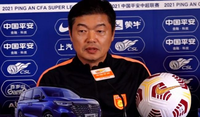 女赛车手解构影片《F1：狂飙飞车》的独特魅力 2025-07-01 引擎的轰鸣撕裂空气，超高速镜头捕捉着0.001秒的电光石火，每小时三百公里的车速带来的推背感仿佛要冲破银幕，这是《F1：狂飙飞车》为观众呈现的沉浸式体验。